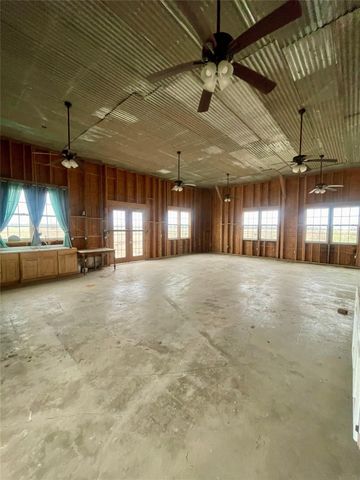 218 Fm 710, Ganado, TX 77962