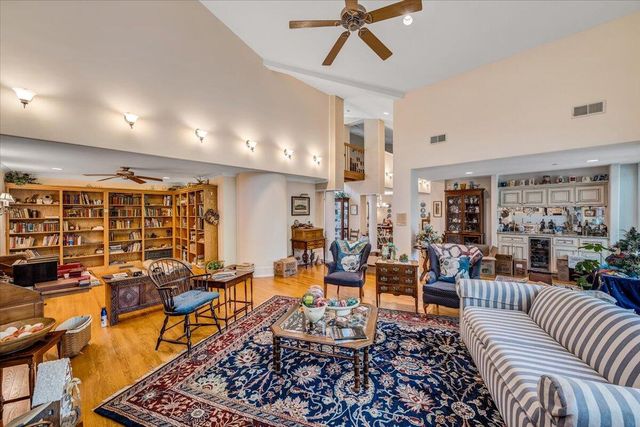 143 Charlotte LN, Hardy, VA 24101