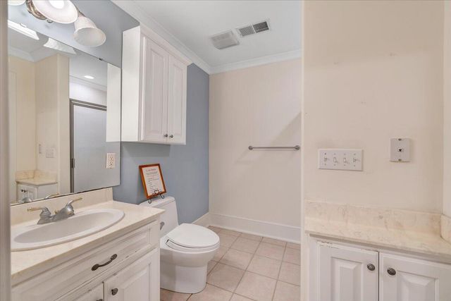 143 Charlotte LN, Hardy, VA 24101