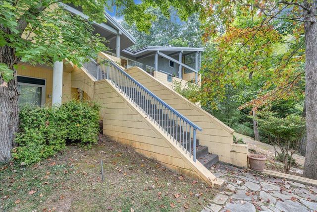 143 Charlotte LN, Hardy, VA 24101