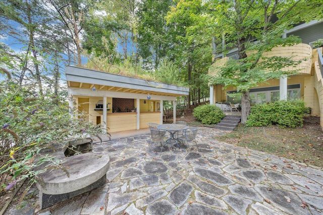 143 Charlotte LN, Hardy, VA 24101