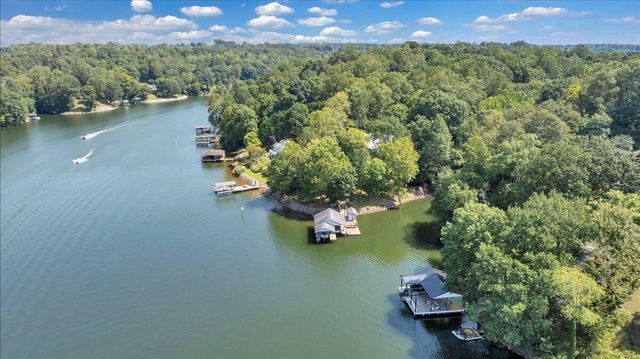 143 Charlotte LN, Hardy, VA 24101