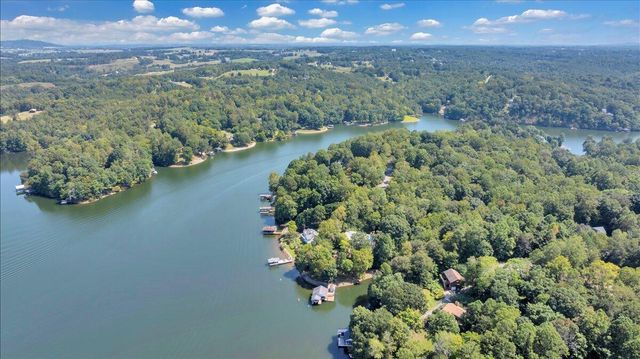 143 Charlotte LN, Hardy, VA 24101