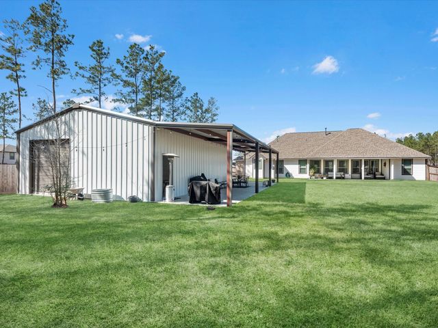 9746 Guadalupe Street, Conroe, TX 77303