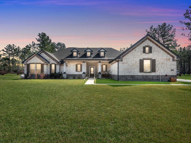9746 Guadalupe Street, Conroe, TX 77303