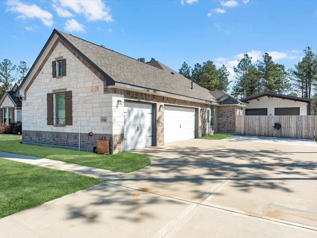 9746 Guadalupe Street, Conroe, TX 77303