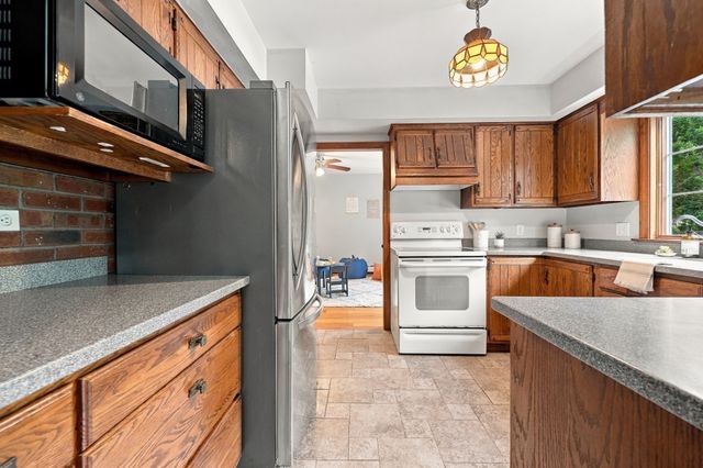 144 Laurel Street, West Boylston, MA 01583