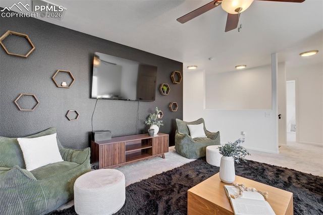 7838 Chasewood Loop, Colorado Springs, CO 80908