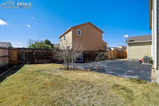 7838 Chasewood Loop, Colorado Springs, CO 80908