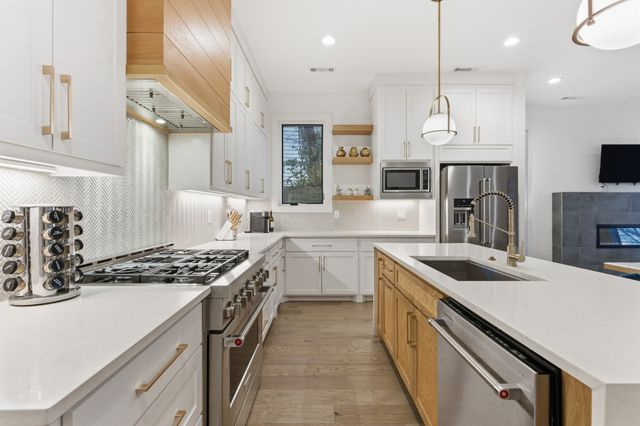 807B 32nd Ave, N, Nashville, TN 37209