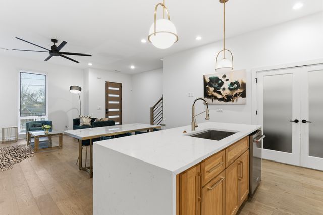 807B 32nd Ave, N, Nashville, TN 37209