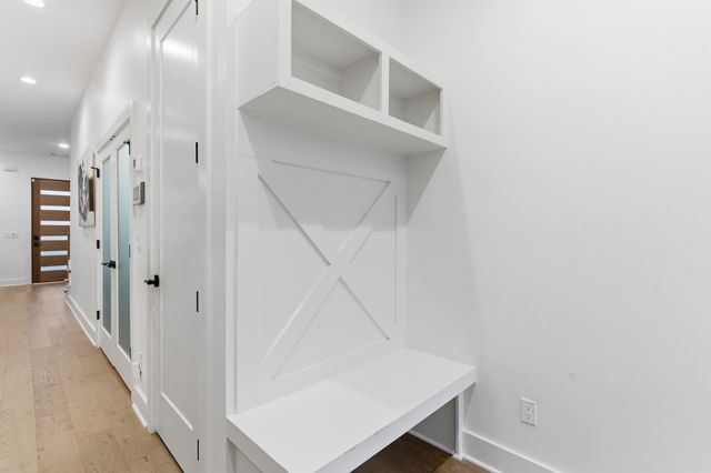 807B 32nd Ave, N, Nashville, TN 37209