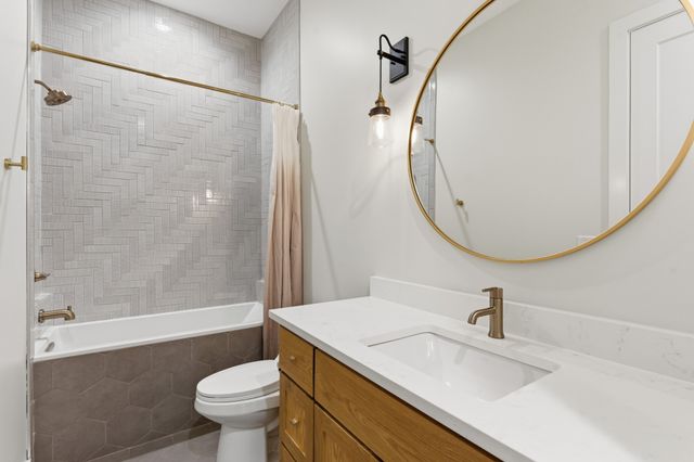 807B 32nd Ave, N, Nashville, TN 37209