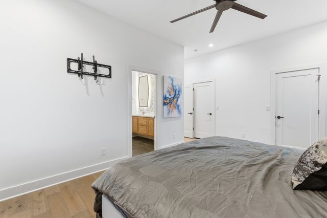 807B 32nd Ave, N, Nashville, TN 37209