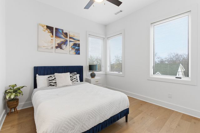 807B 32nd Ave, N, Nashville, TN 37209