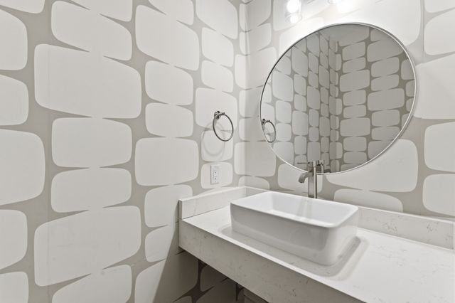 807B 32nd Ave, N, Nashville, TN 37209