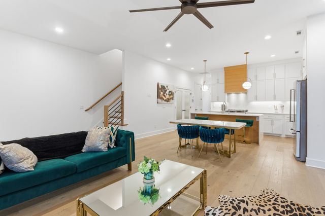 807B 32nd Ave, N, Nashville, TN 37209