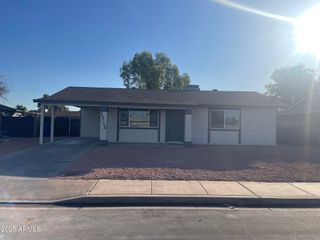 1715 S WINDSOR --, Mesa, AZ 85204