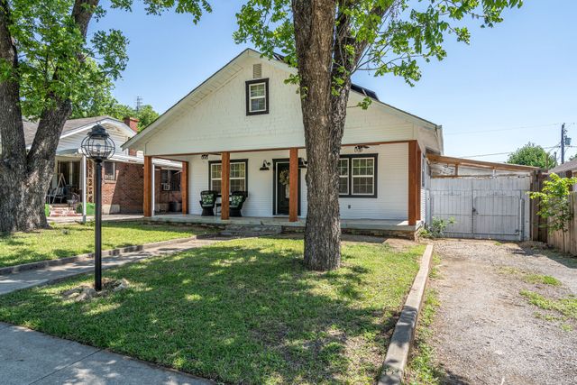 2706 Bomar Avenue, Fort Worth, TX 76103