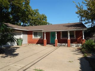 415 Buffalo Drive, Arlington, TX 76013