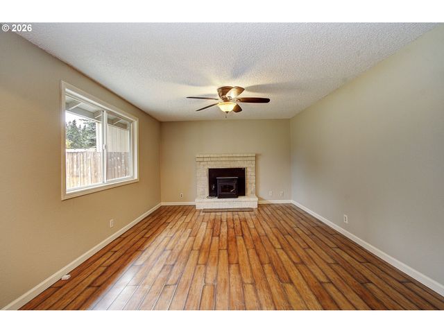 14901 Ne 46TH St, Vancouver, WA 98682