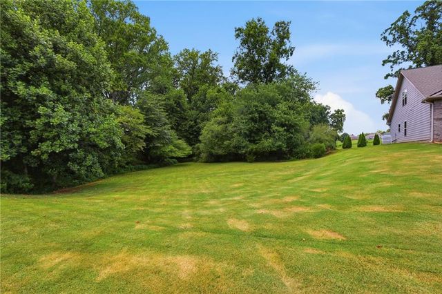 5911 Wauka Valley Pass, Clermont, GA 30527