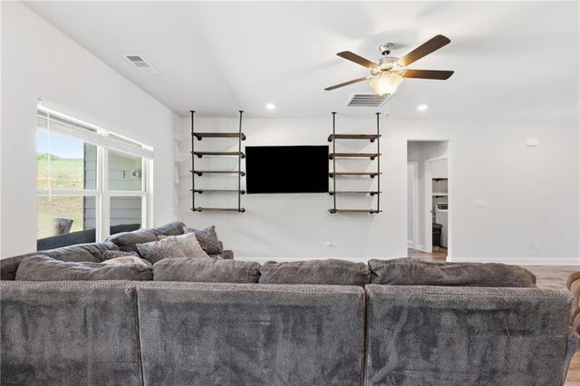 5911 Wauka Valley Pass, Clermont, GA 30527