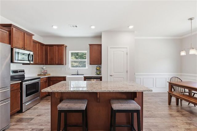 5911 Wauka Valley Pass, Clermont, GA 30527
