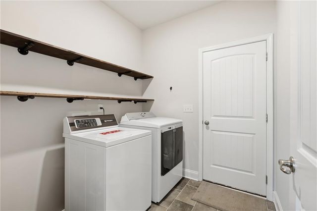 5911 Wauka Valley Pass, Clermont, GA 30527