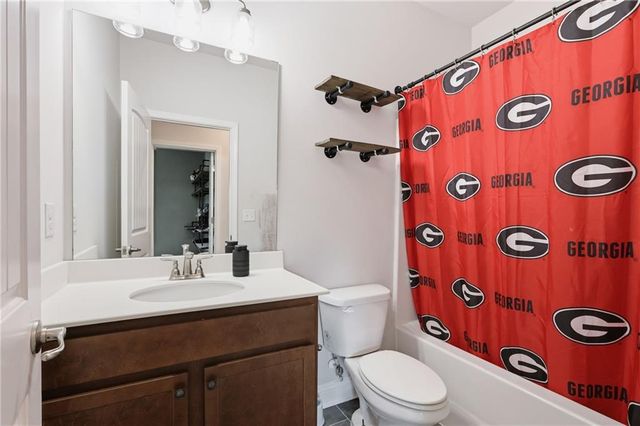 5911 Wauka Valley Pass, Clermont, GA 30527