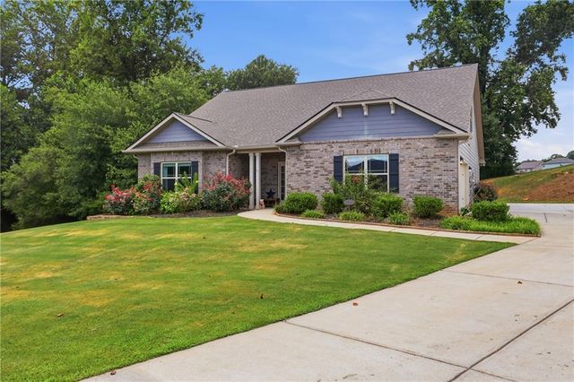 5911 Wauka Valley Pass, Clermont, GA 30527