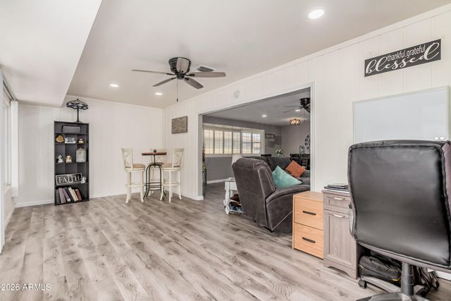 10605 W ROUNDELAY Circle, Sun City, AZ 85351