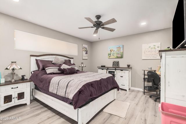 10605 W ROUNDELAY Circle, Sun City, AZ 85351