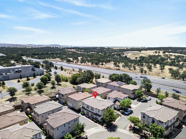 114 Barnhill Dr, Folsom, CA 95630