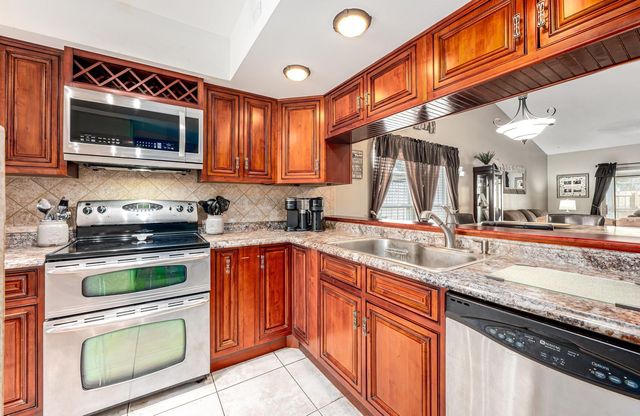 321 BLACKTAIL COURT, Apopka, FL 32703