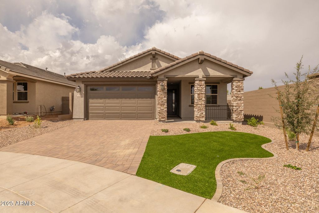 Image 1 of property listing at 34948 N Hawley Drive, San Tan Valley, AZ 85144
