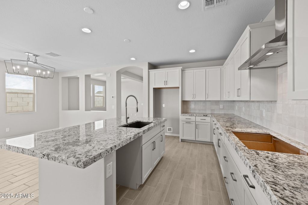 Image 12 of property listing at 34948 N Hawley Drive, San Tan Valley, AZ 85144