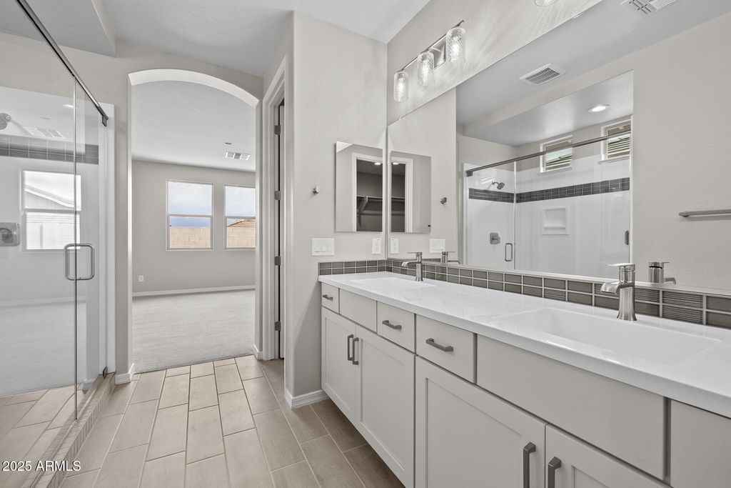 Image 28 of property listing at 34948 N Hawley Drive, San Tan Valley, AZ 85144