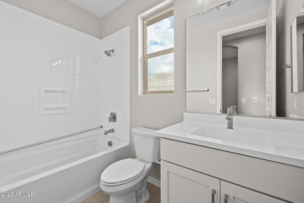 Image 33 of property listing at 34948 N Hawley Drive, San Tan Valley, AZ 85144