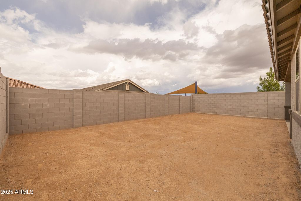 Image 47 of property listing at 34948 N Hawley Drive, San Tan Valley, AZ 85144