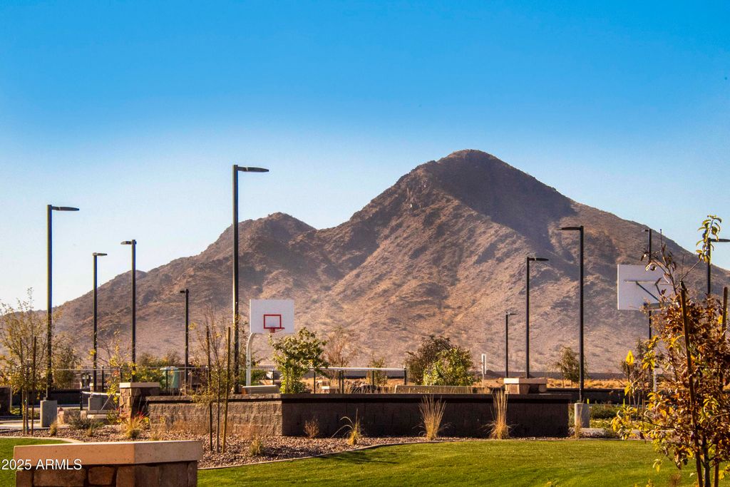 Image 62 of property listing at 34948 N Hawley Drive, San Tan Valley, AZ 85144