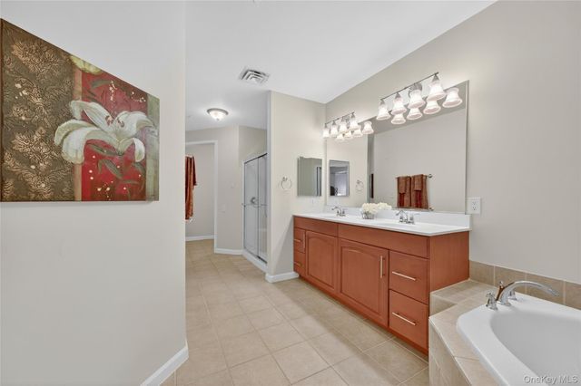 2 Blair Heights 3323, Carmel, NY 10512