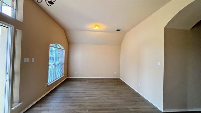 2007 Walnut Hills Lane, Mansfield, TX 76063