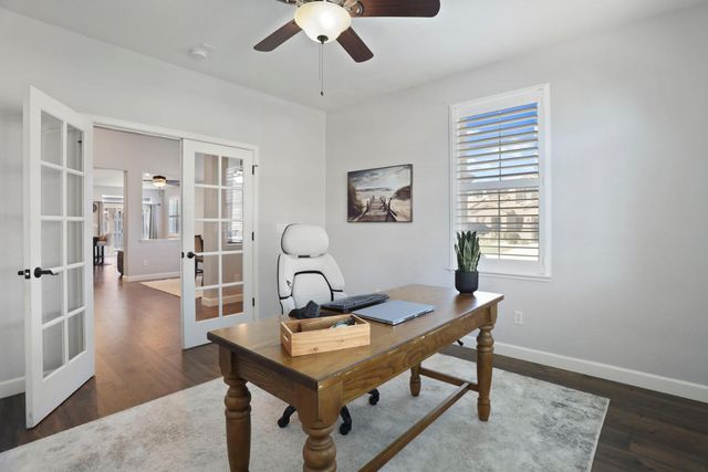 6133 Tugboat Ln, Stockton, CA 95219