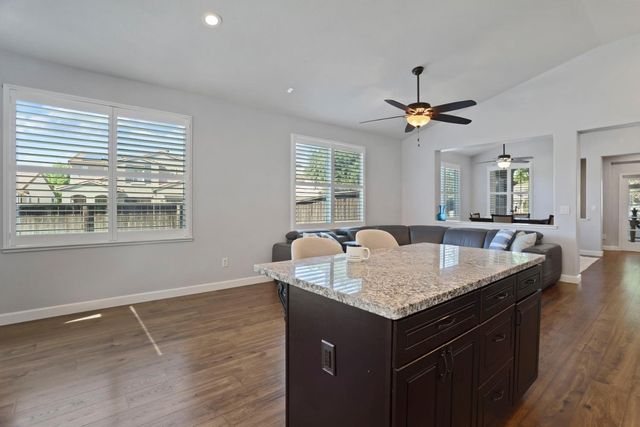 6133 Tugboat Ln, Stockton, CA 95219