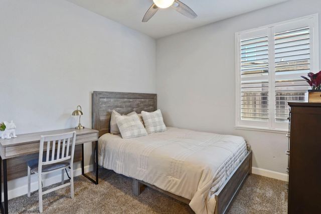 6133 Tugboat Ln, Stockton, CA 95219