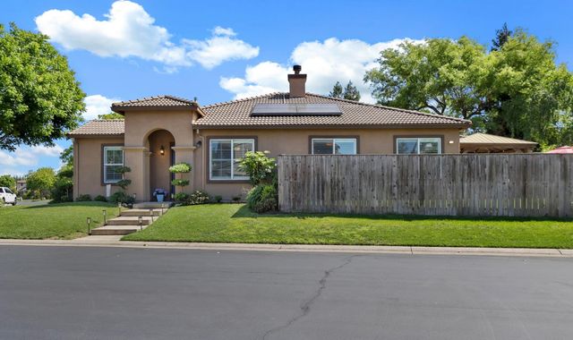6133 Tugboat Ln, Stockton, CA 95219