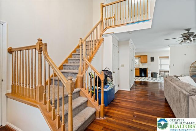 30 Crown Drive, Forks Twp, PA 18040