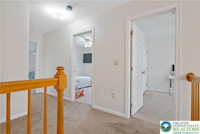 30 Crown Drive, Forks Twp, PA 18040