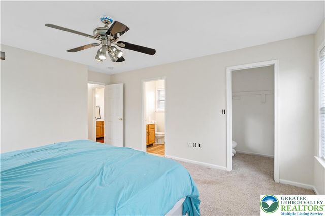 30 Crown Drive, Forks Twp, PA 18040